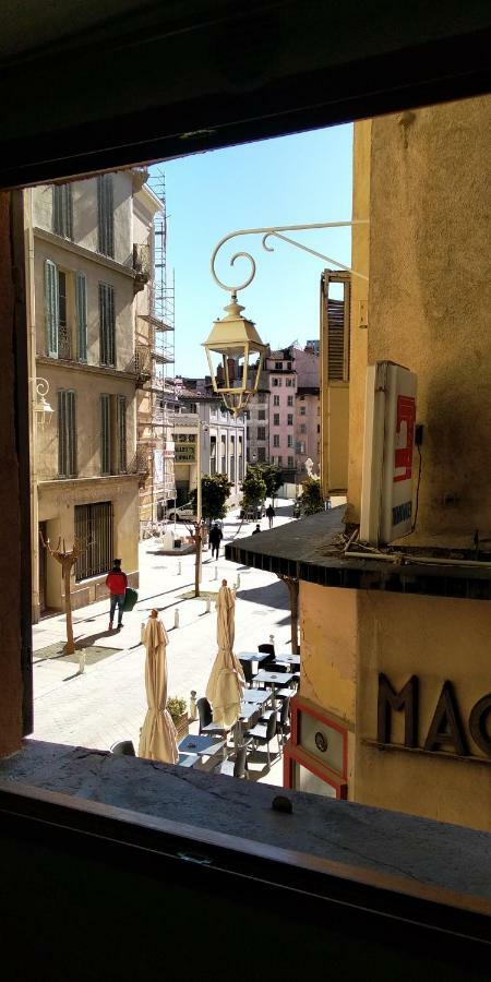 37 Rue Alézard Toulon